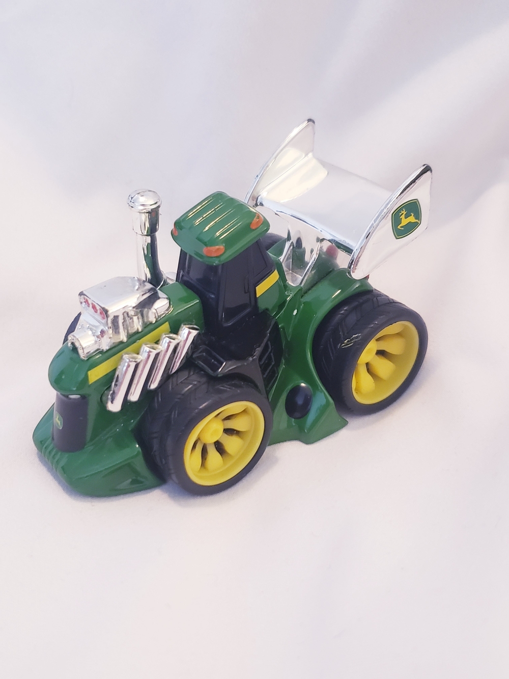 Ertl John Deere 336-4-SS01 Tractor Die Cast Toy